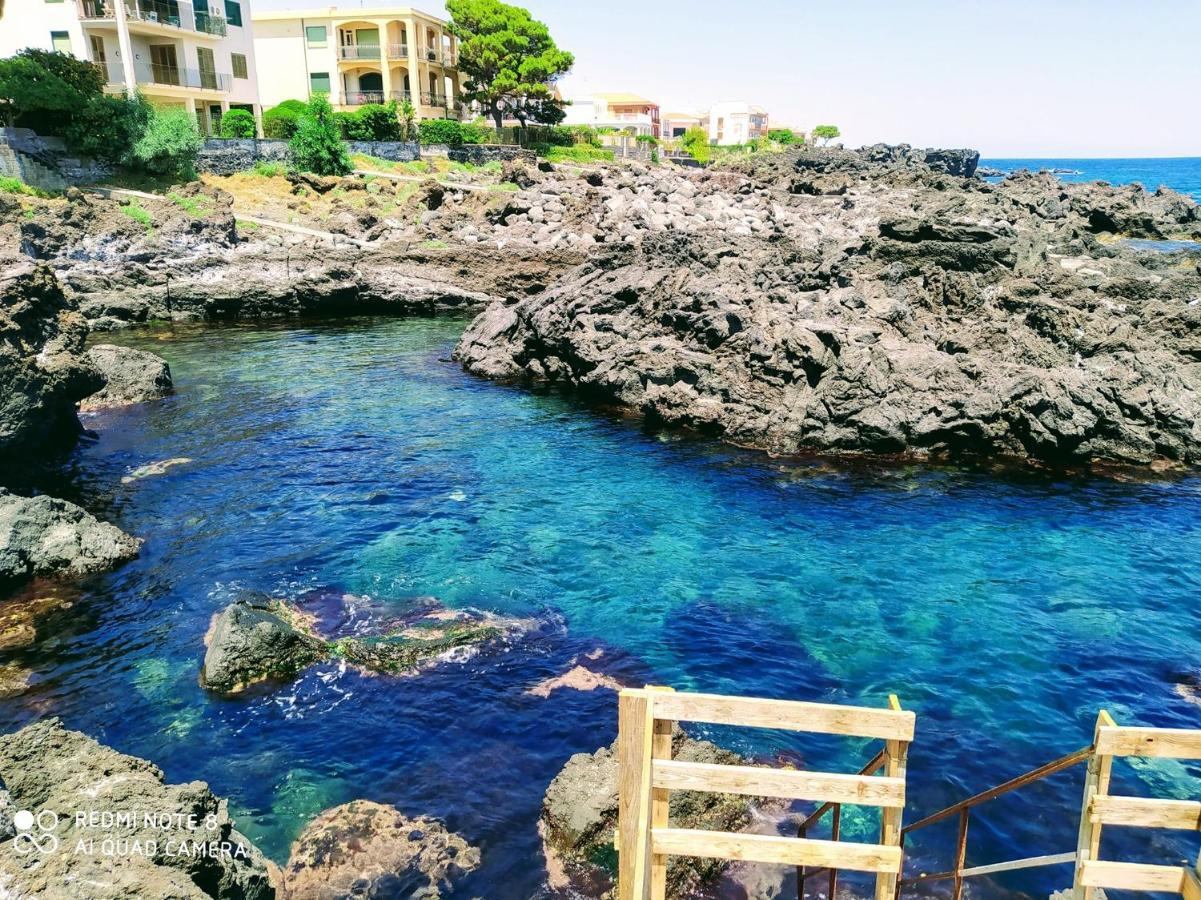 Casa Vacanze I Mori Mascali Eksteriør billede