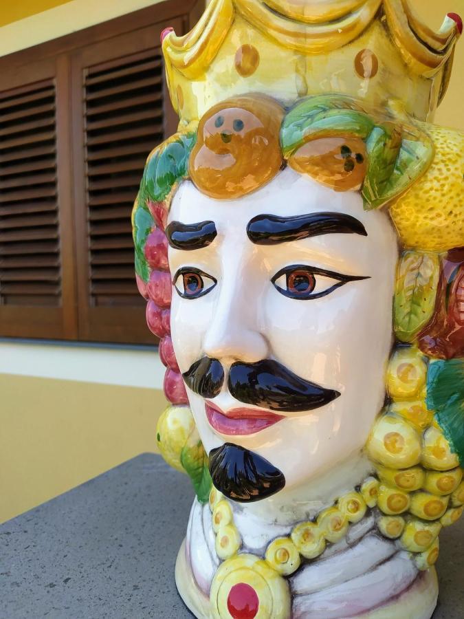Casa Vacanze I Mori Mascali Eksteriør billede