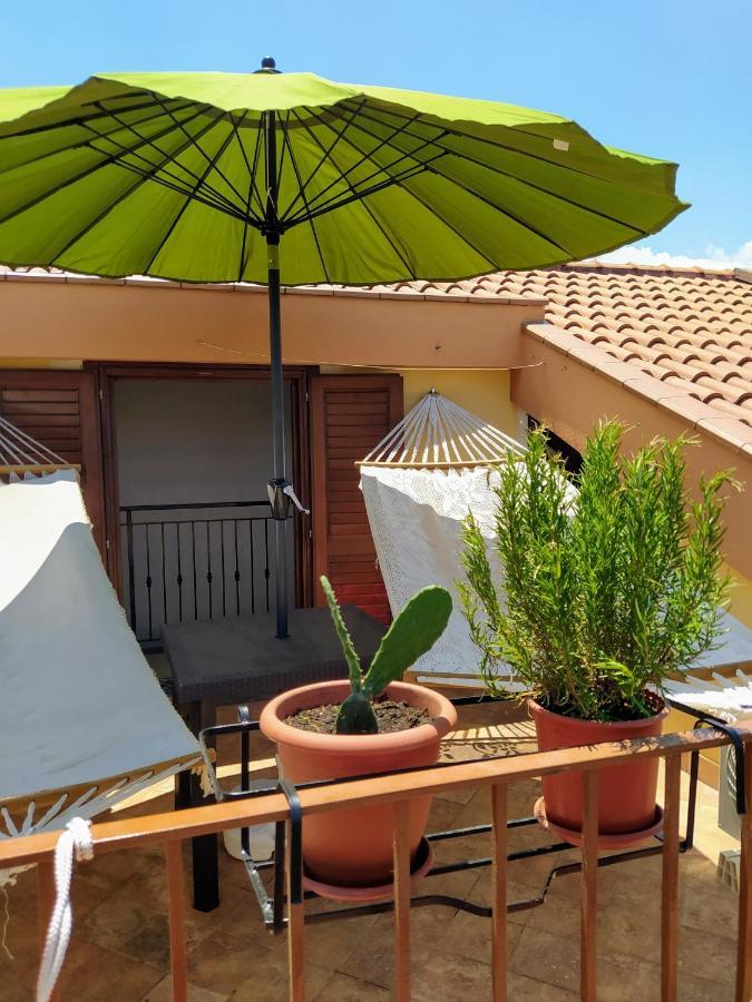 Casa Vacanze I Mori Mascali Eksteriør billede
